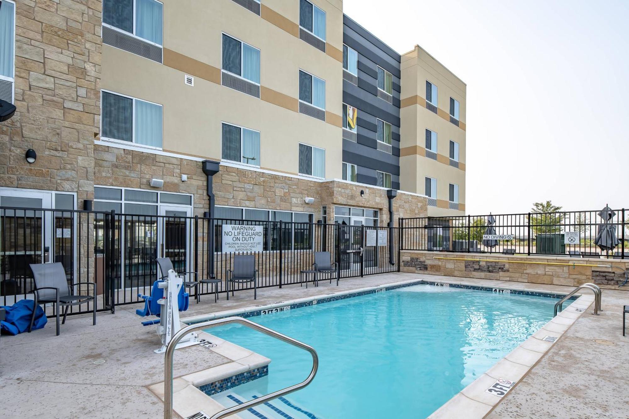 Fairfield Inn & Suites By Marriott Terrell Eksteriør billede